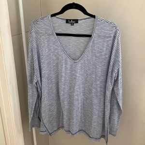 Lulus blue & white striped V-neck - size M